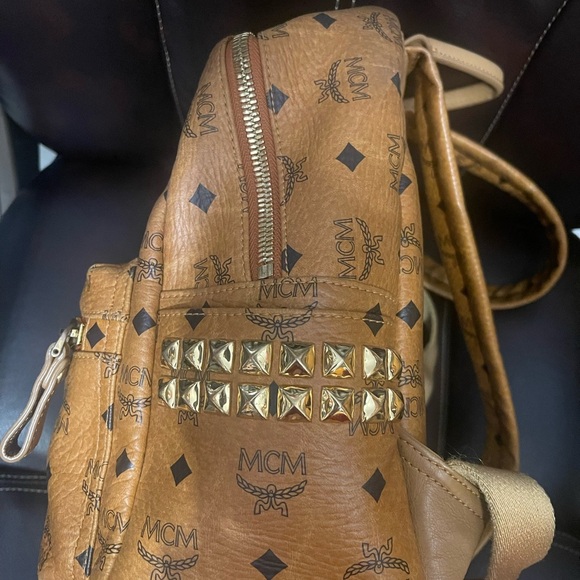 MCM Cognac Logo Backpack - Picture 3 of 8